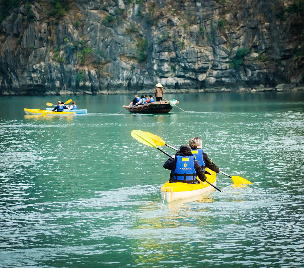 Close-to-nature experience with classic boats
